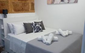 Viola Home